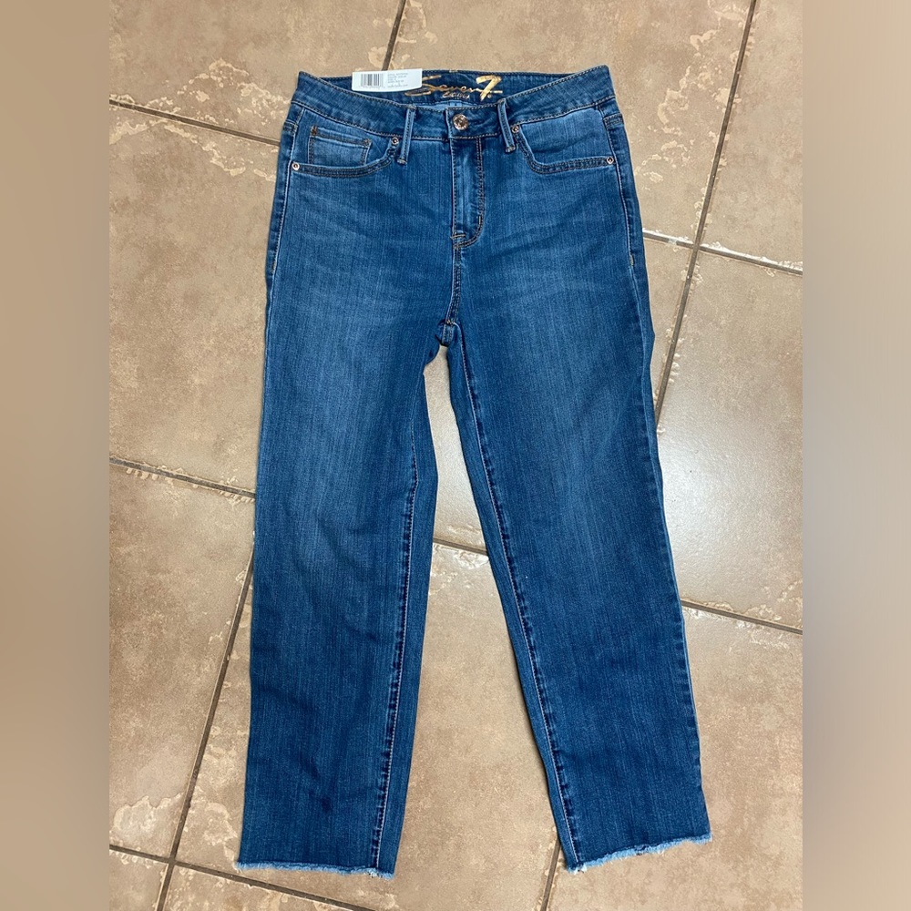 Women's Seven 7 High Waist Cropped Jeans - Size 4 - NWT